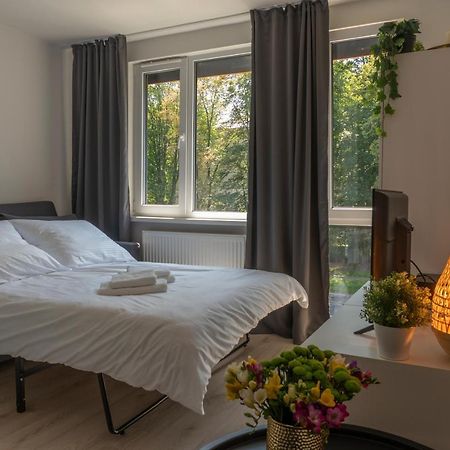 Batorego 18 - White - 450M Stacja Metra Pola Mokotowskie, 800M Biblioteka Narodowa, 20M Piekny Park Pola Mokotowskie, 800M Do Sgh - Wifi - Smart Tv - Good Apartments ワルシャワ エクステリア 写真