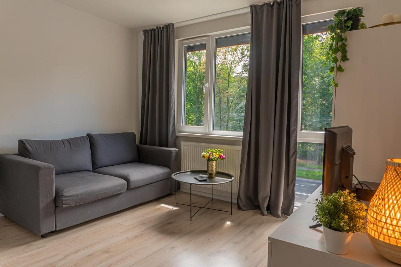 Batorego 18 - White - 450M Stacja Metra Pola Mokotowskie, 800M Biblioteka Narodowa, 20M Piekny Park Pola Mokotowskie, 800M Do Sgh - Wifi - Smart Tv - Good Apartments ワルシャワ エクステリア 写真